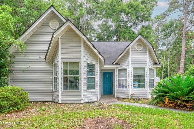 2 Burlington Land Rd, Beaufort, SC 29906