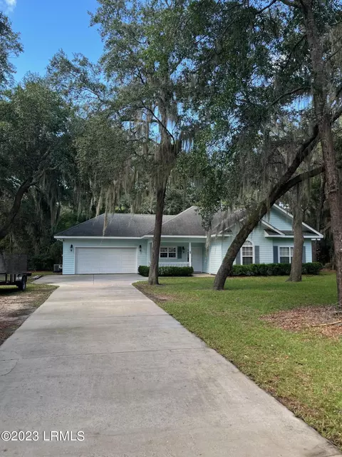 10 Sheppard Rd W, Beaufort, SC 29907