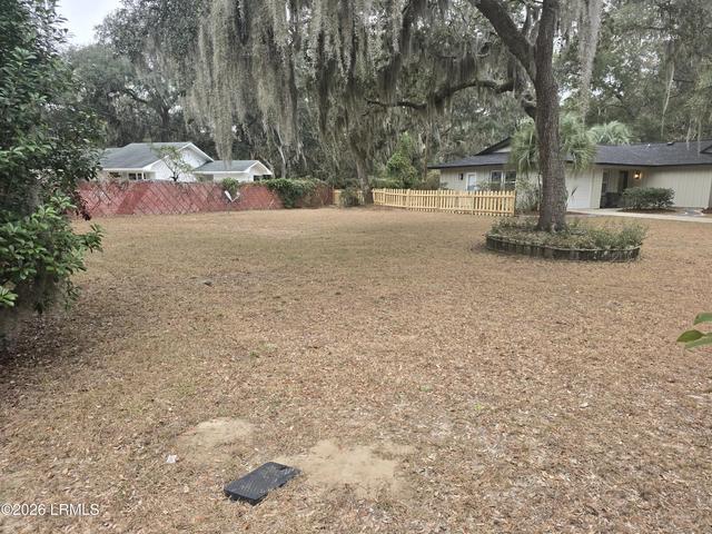 2614 Rosemont Ave, Port Royal, SC 29935