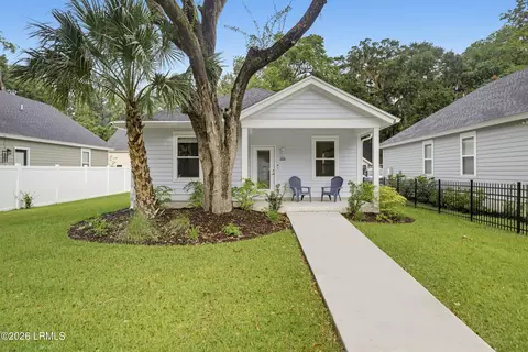 2015 Lafayette St, Beaufort, SC 29902