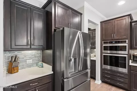 Kitchen - 111 Rudder Run, Bluffton, SC 29910 photo 3 of 5