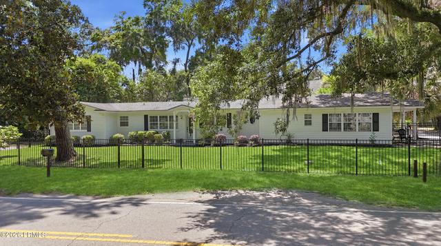 34 Alljoy Rd, Bluffton, SC 29910