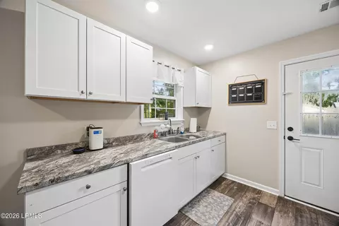 110 Sharon Ave, Hampton, SC 29924 photo 17