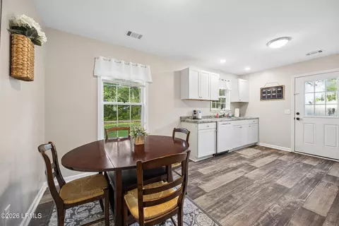 110 Sharon Ave, Hampton, SC 29924 photo 14