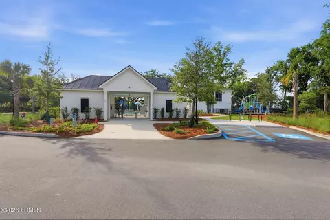 Exterior - 554 Danner Dr, Bluffton, SC 29909 photo 9 of 13