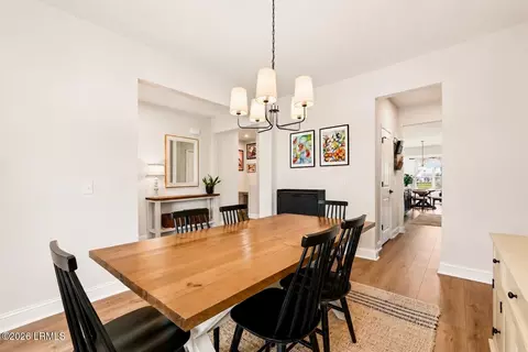 Dining - 554 Danner Dr, Bluffton, SC 29909 photo 2 of 5
