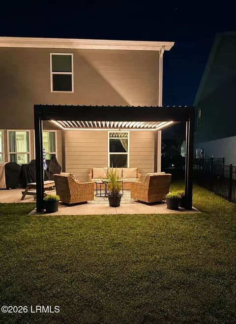 Exterior - 554 Danner Dr, Bluffton, SC 29909 photo 4 of 13
