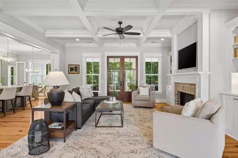 Living - 84 Wicklow Dr, Bluffton, SC 29910 photo 1 of 2