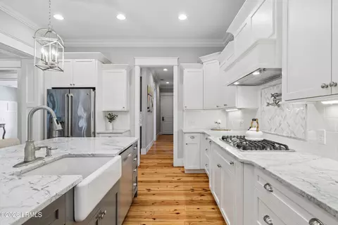 Kitchen - 84 Wicklow Dr, Bluffton, SC 29910 photo 6 of 10