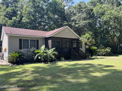 331 Orange Grove Rd, Saint Helena Island, SC 29920