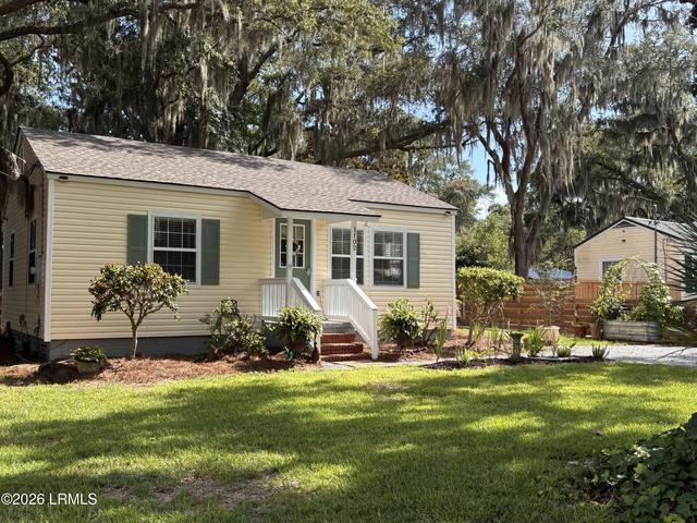 1102 Lafayette St, Beaufort, SC 29902
