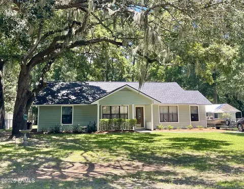 22 Lisbon Way, Beaufort, SC 29907