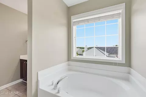 Bath - 2181 Blakers Blvd, Bluffton, SC 29909 photo 1 of 3