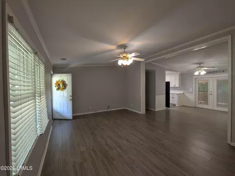2 Juniper Ln, Bluffton, SC 29910 photo 3