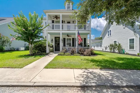 2720 Bluestem Dr, Beaufort, SC 29902