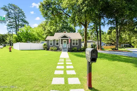 2724 Oaklawn Ave, Beaufort, SC 29902