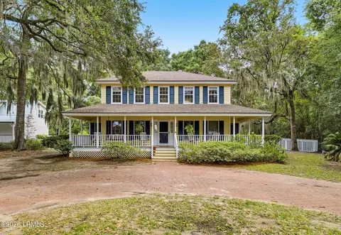 76 Sunset Blvd, Beaufort, SC 29907