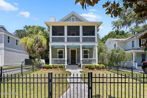 39 Sommer Lake Dr, Beaufort, SC 29902