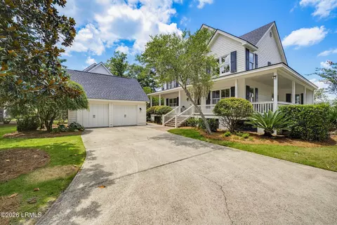 47 Sheffield Ave, Beaufort, SC 29907