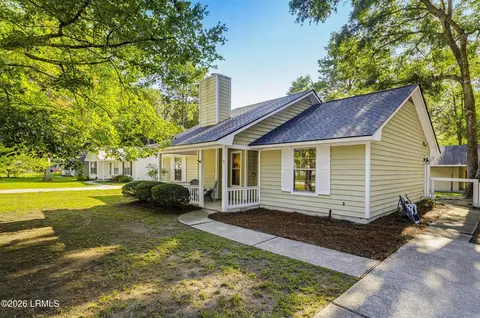 12 Robin Way, Beaufort, SC 29907