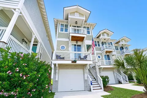 17 Quarterdeck Ln, Fripp Island, SC 29920