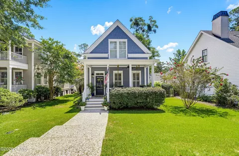 10 Hayek St, Beaufort, SC 29907