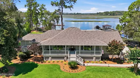 76 Cope Point Ln, Ridgeland, SC 29936