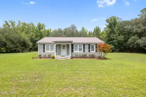 176 Sardis Rd, Ridgeland, SC 29936