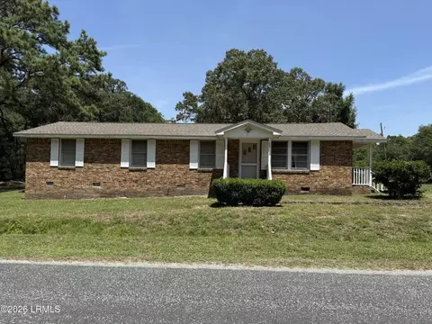 38 Ramsey Rd, Beaufort, SC 29906