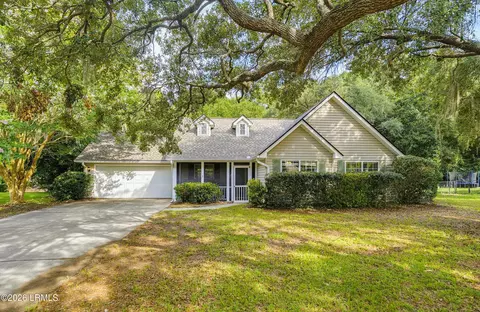 27 Telfair Dr, Beaufort, SC 29907
