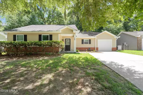 30 Brindlewood Dr, Beaufort, SC 29907