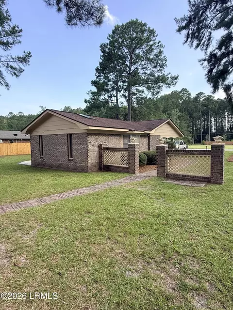 204 Bullard St, Hampton, SC 29924 photo 2