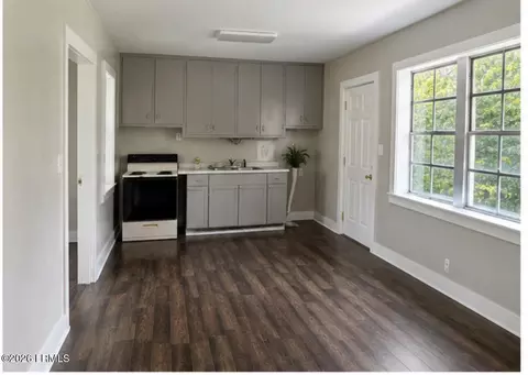 402 Ellis St, Hampton, SC 29924 photo 4