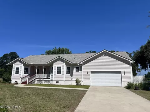15 Davidson Rd, Beaufort, SC 29906