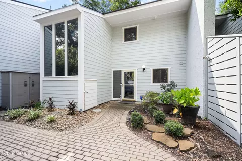63 Shipyard Dr #1702, Hilton Head Island, SC 29928