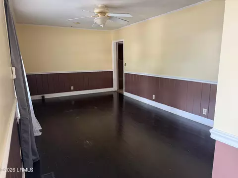 Living - 616 Lightsey Street Ext, Hampton, SC 29924 photo 1 of 2