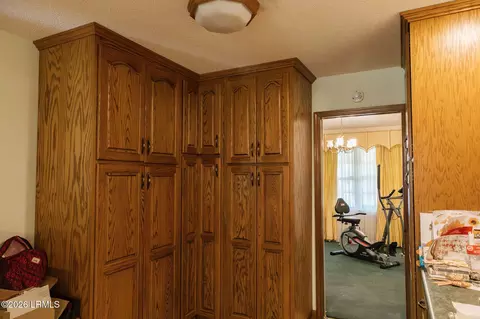 Entry Way - 1508 Locust St W, Hampton, SC 29924 photo 1 of 2