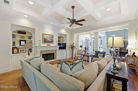 Living - 35 Catamaran Ln, Bluffton, SC 29909 photo 3 of 4