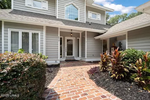 652 S Reeve Rd, Saint Helena Island, SC 29920