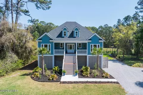 91 Front St, Saint Helena Island, SC 29920