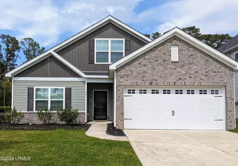 17 Chestnut St, Beaufort, SC 29906