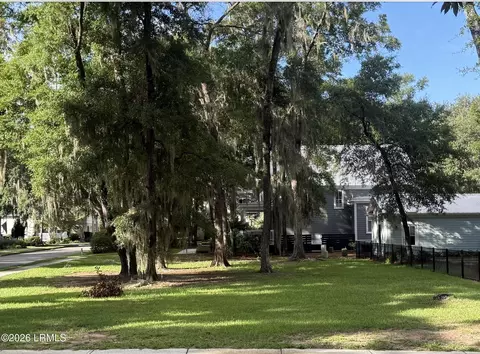 44 Celadon Dr, Beaufort, SC 29907