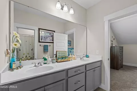 Bath - 36 Skipperling Ct, Bluffton, SC 29909 photo 5 of 7