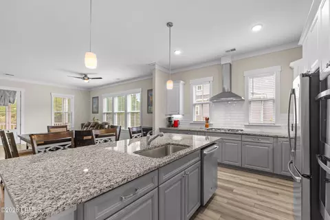Kitchen - 36 Skipperling Ct, Bluffton, SC 29909 photo 2 of 3