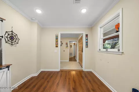 Entry Way - 402 Mcdill Ln, Hampton, SC 29924 photo 1 of 1