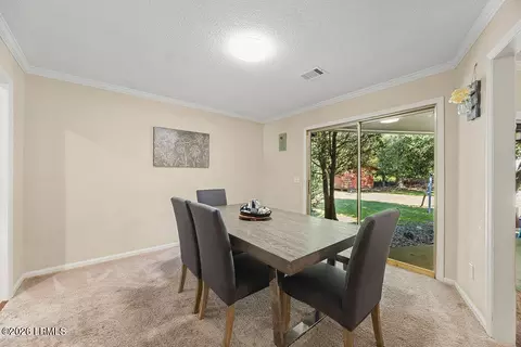 Dining - 402 Mcdill Ln, Hampton, SC 29924 photo 2 of 2