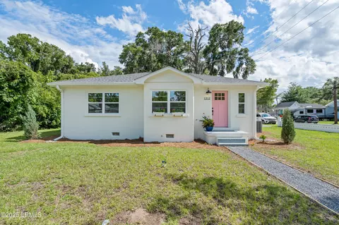 1312 Congress St, Beaufort, SC 29902
