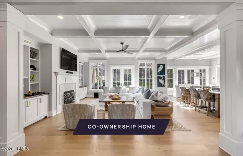 8 Bald Eagle Rd, Hilton Head Island, SC 29928