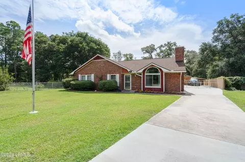 12 Calico Ct, Beaufort, SC 29906