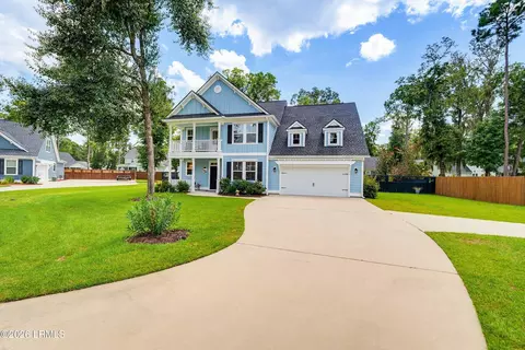 106 Cowbird Ct, Beaufort, SC 29907
